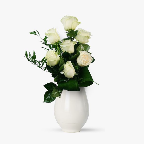 Bouquet of 7 white roses