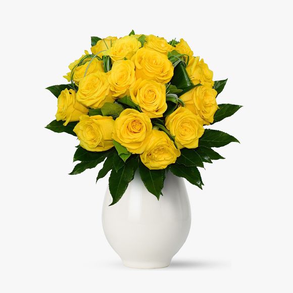 Bouquet of 19 yellow roses