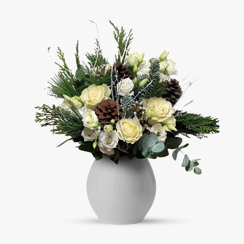 Buchet-de-Craciun-cu-trandafiri