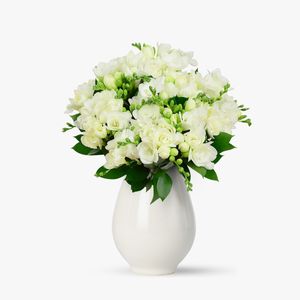 Bouquet of 21 white freesias