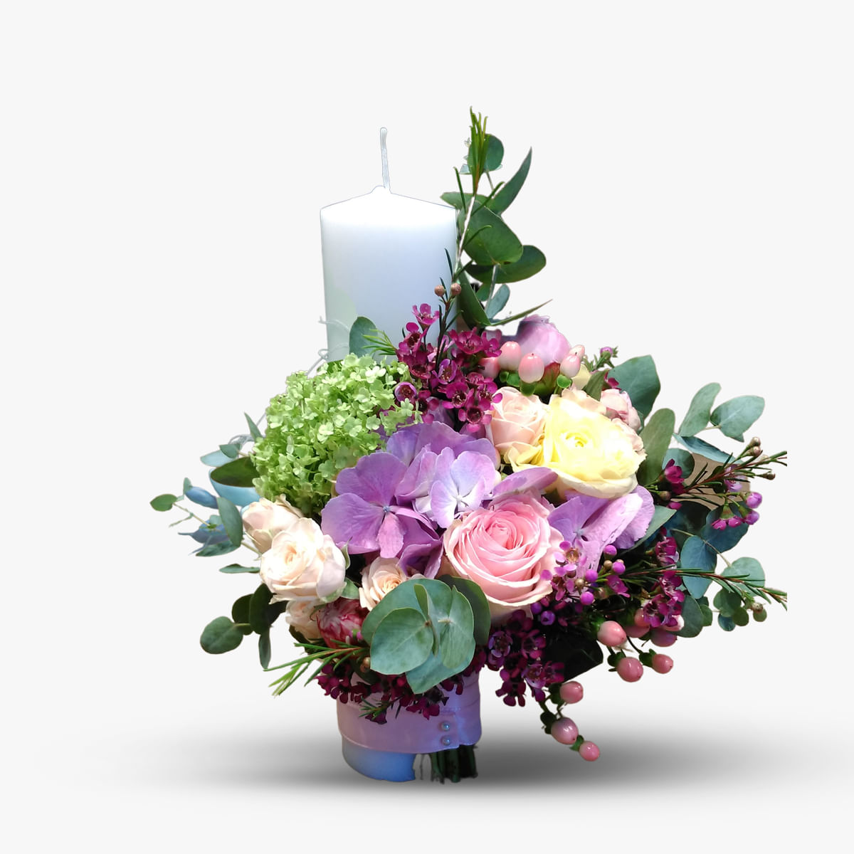Aranjament de masa pentru nunta cu trandafiri crem – premium Aranjament