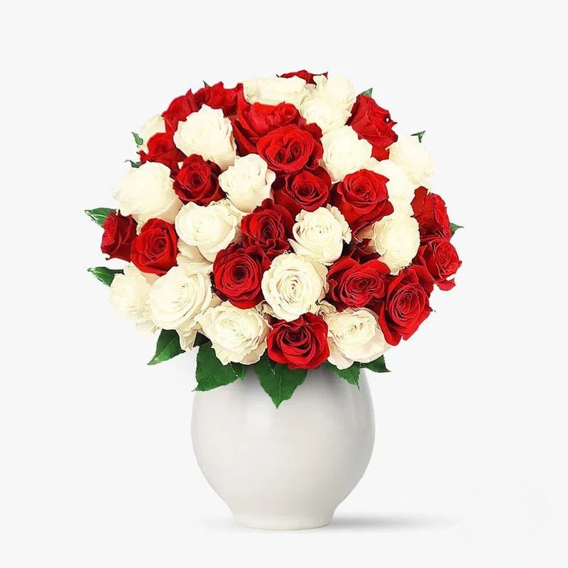 Buchet de 45 trandafiri albi – Standard albi