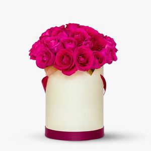 Cutie cu 23 de trandafiri roz