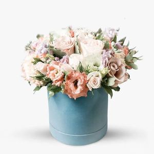 Box with pastel flowers