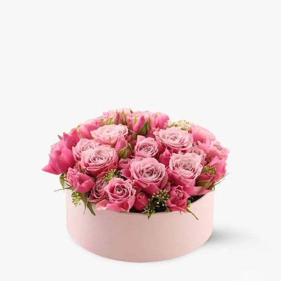 Box of pink roses