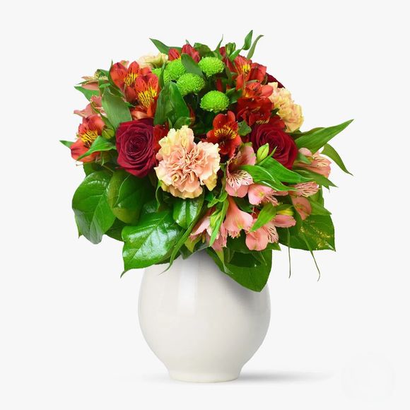 Bouquet with alstroemeria and roses