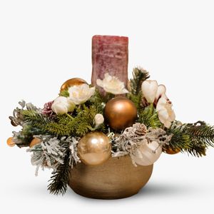 Golden Christmas arrangement