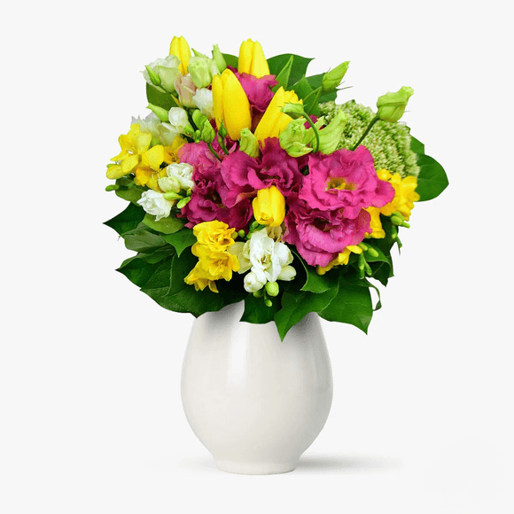 Cheerful and bright bouquet