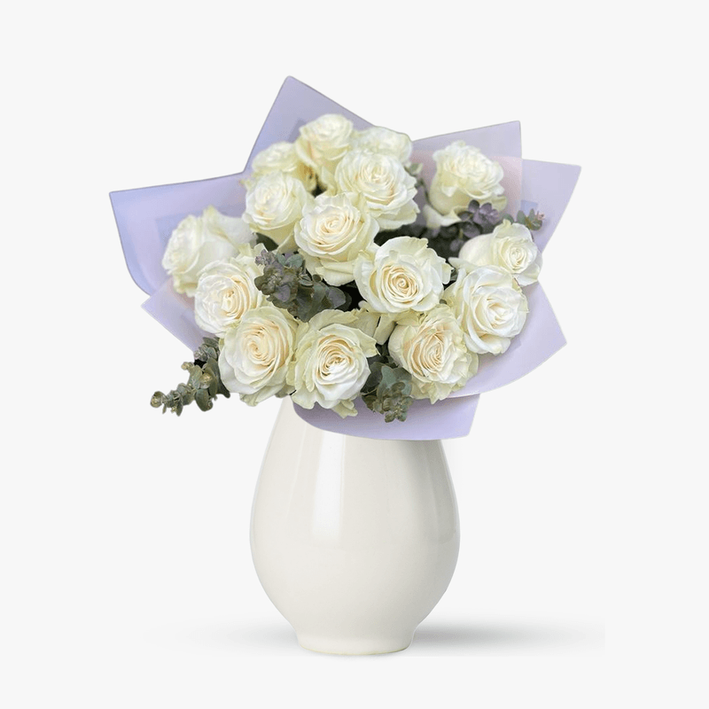 15-trandafiri-albi