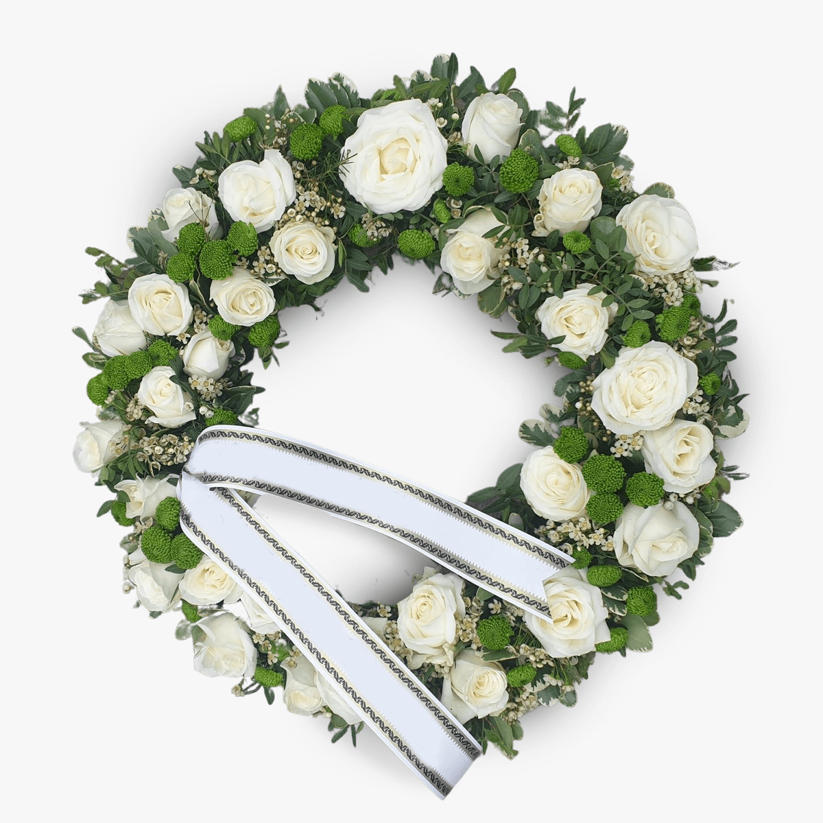 Coroana funerara cu trandafiri albi si santini albi