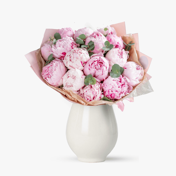 Bouquet of 15 pink peonies