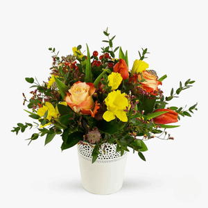 Floral arrangement - Spring garden