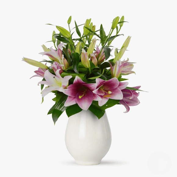 Bouquet of 9 pink imperial lilies