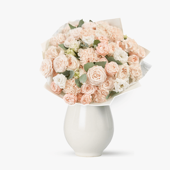 Buchet de trandafiri si garoafe Peach