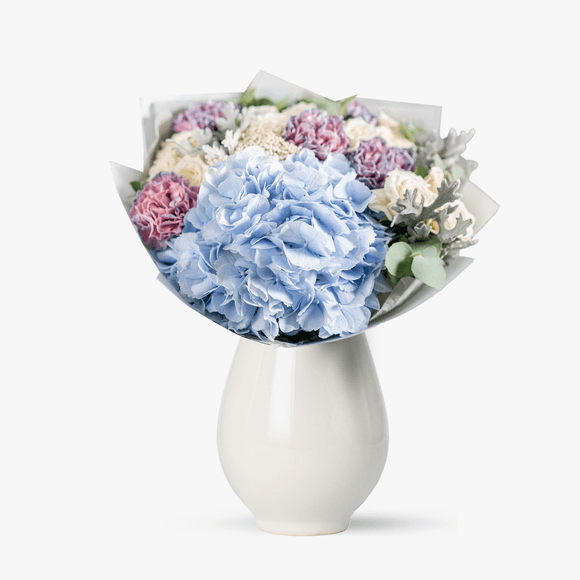 Bouquet with blue hydrangea and carnations