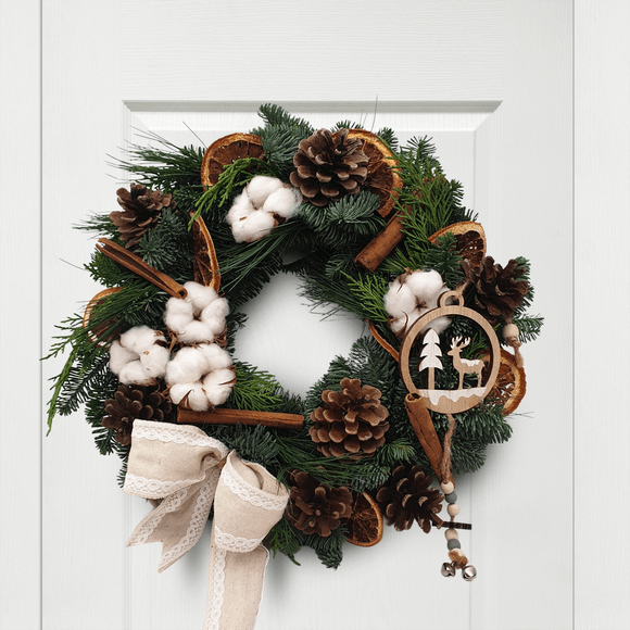 Holiday wreath