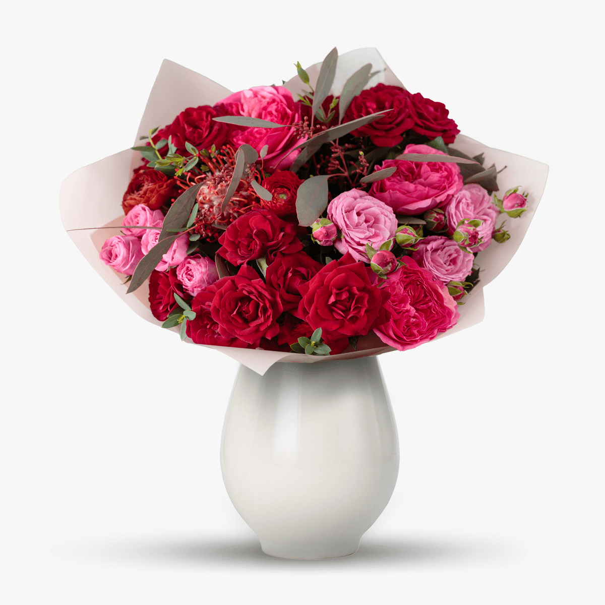 Buchet de flori cu 7 spray multicolori, 4 trandafiri roz, 3 ranunculus, 1 leucospermum Love song