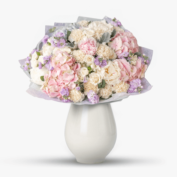 Hydrangea bouquet Summer sophistication
