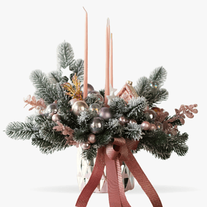 Winter arrangement with candles