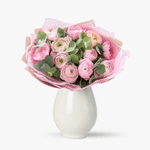 Buchet de ranunculus roz